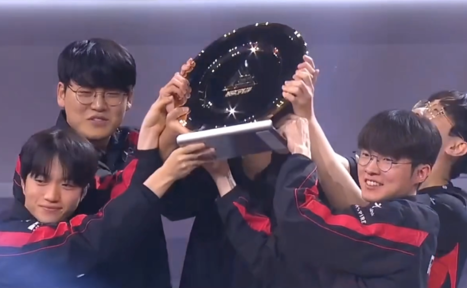 Faker新星绝杀表现惊艳，勇士未来可期！的简单介绍