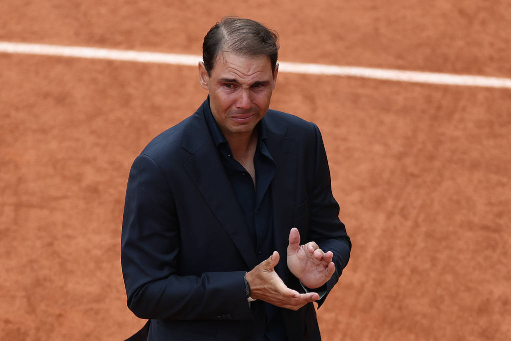 纳达尔回归赛场，爆冷首场状态亮眼，TES观众沸腾！